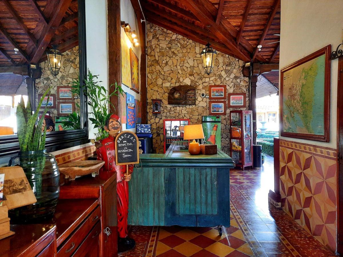 Hotel La Posada Del Doctor Leon Luaran gambar