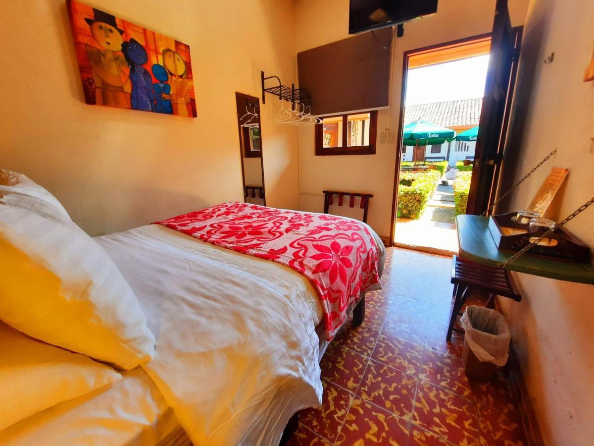 Hotel La Posada Del Doctor Leon Luaran gambar